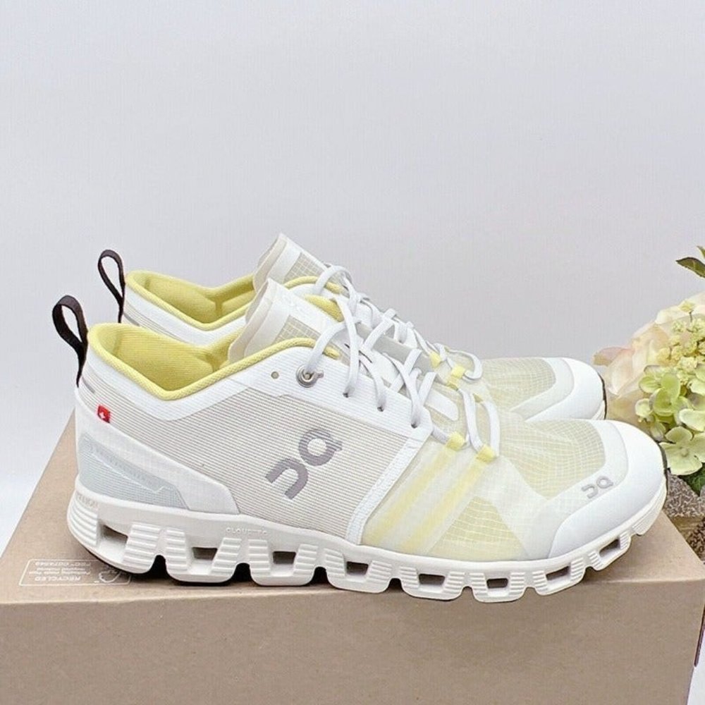 On Cloud X Shift Running Traning Shoe Vapor/ Acacia Womens Size US 11 - Picture 3 of 9